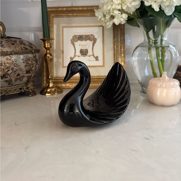 Unbranded Other - Vintage Black Ceramic Swan Figure 5.5” Tall